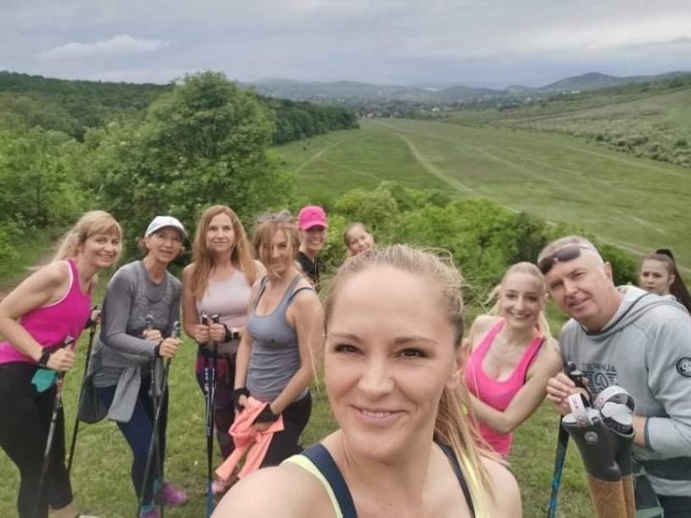 Nyári edzések – nordic walking edzés a Budai-hegyekben